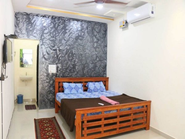 Home Stay AC Room