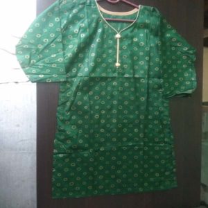 Green Kurti